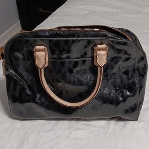 Michael kors hand bag